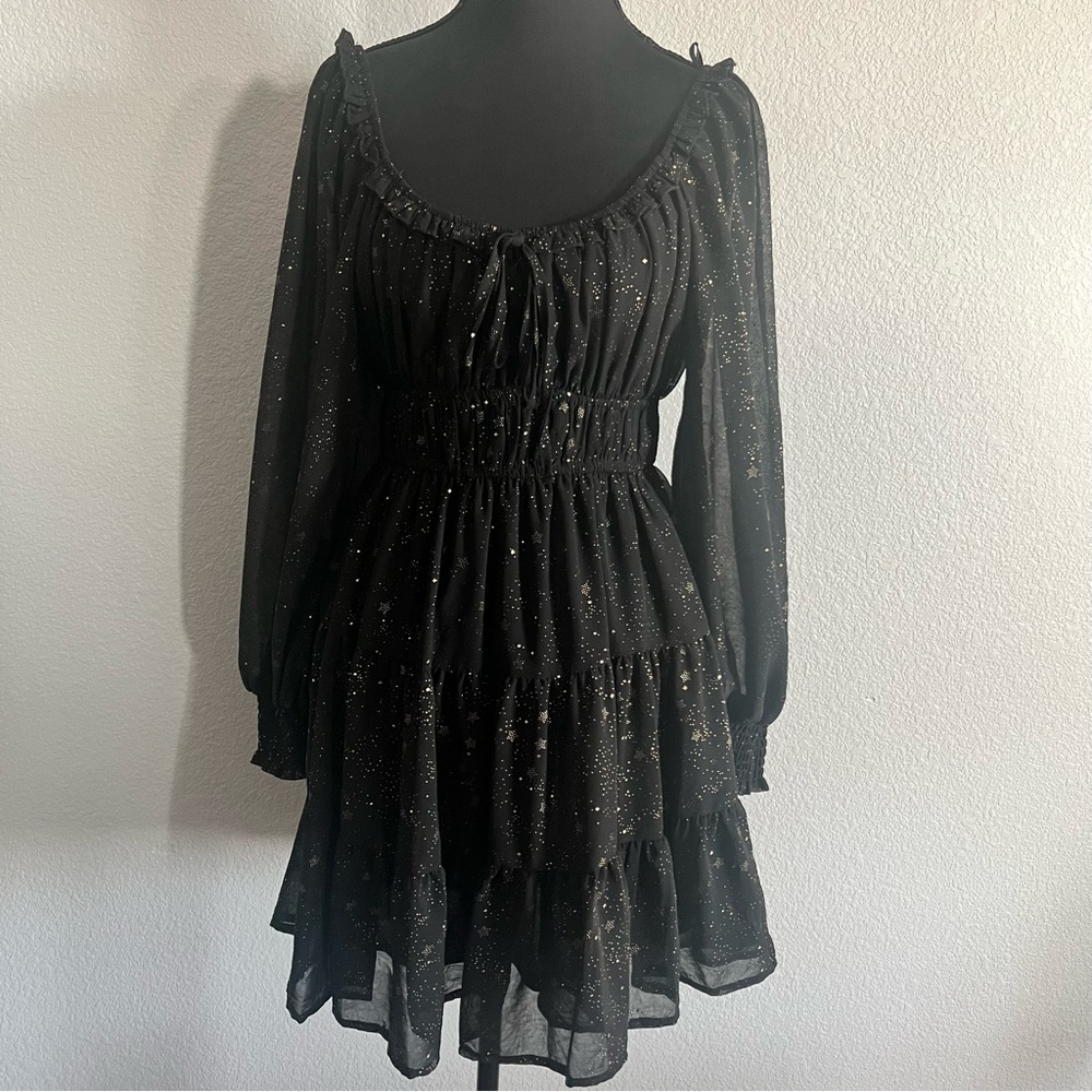 Blu Pepper Elegant Black and Gold Stars Long Sleeve Mini Dress